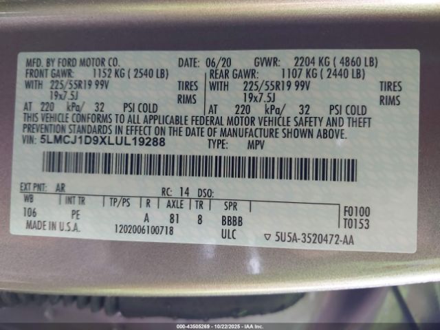 2020 LINCOLN CORSAIR 5LMCJ1D9XLUL19288 Photo 8