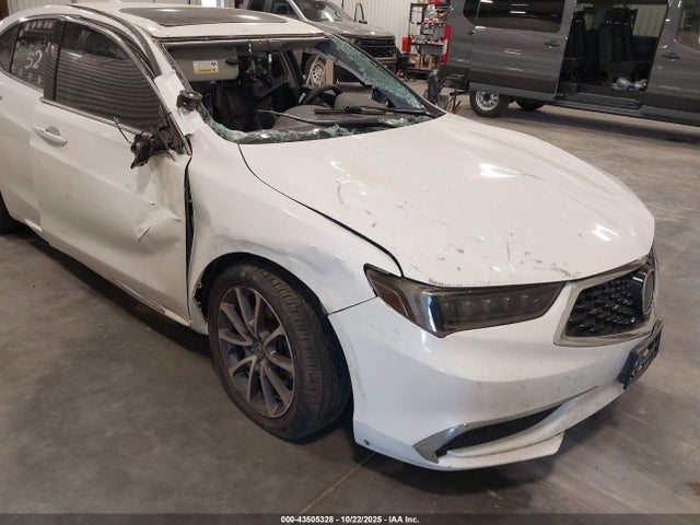 Продаж на аукціоні авто 2018 Acura Tlx Tech Pkg, vin: 19UUB2F56JA011253, номер лоту: 43505328
