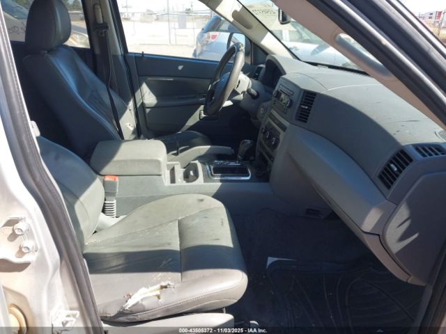 2007 JEEP GRAND CHEROKEE 1J8GR48K07C682316 Photo 4