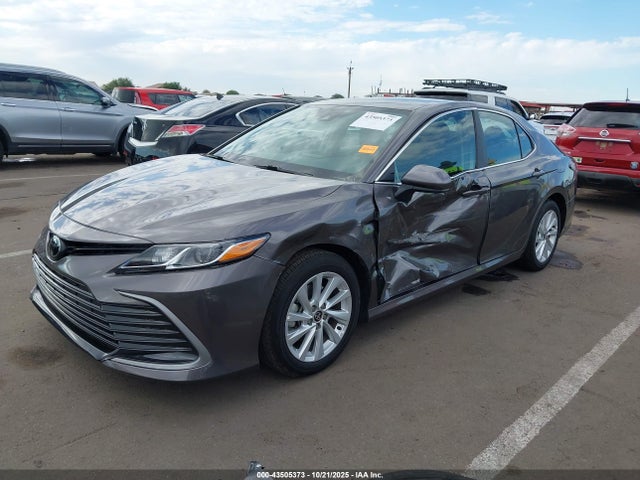 4T1C11AK9RU889186 Toyota CAMRY LE