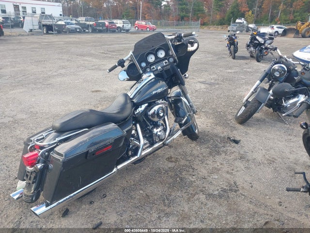 2006 HARLEY-DAVIDSON FLHXI 1HD1KBW196Y689748 Photo 3