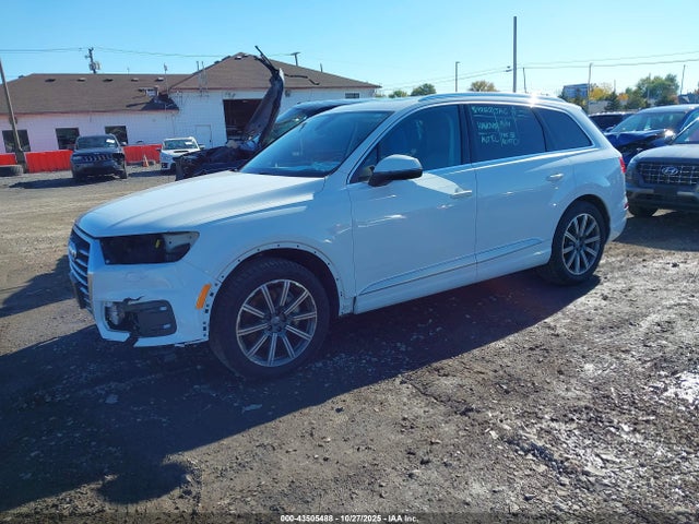 2019 AUDI Q7 WA1LAAF70KD005287 Photo 1