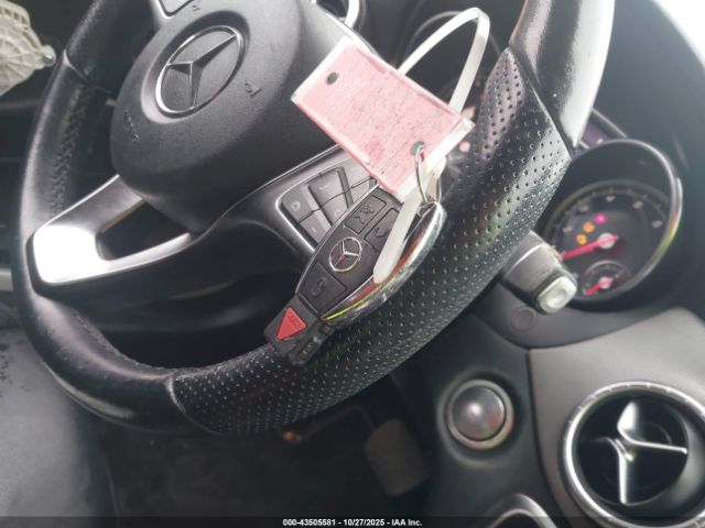 2019 MERCEDES-BENZ CLA 250 WDDSJ4EB3KN716295 Photo 10