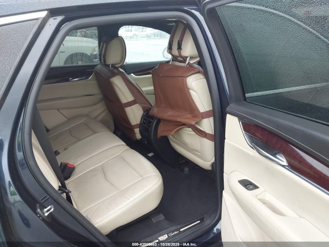 2017 CADILLAC XT5 1GYKNERS3HZ262897 Photo 7
