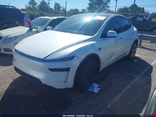 2026 TESLA MODEL Y 7SAYGDEE9TA461276 Photo 1