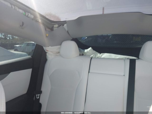 2026 TESLA MODEL Y 7SAYGDEE9TA461276 Photo 7
