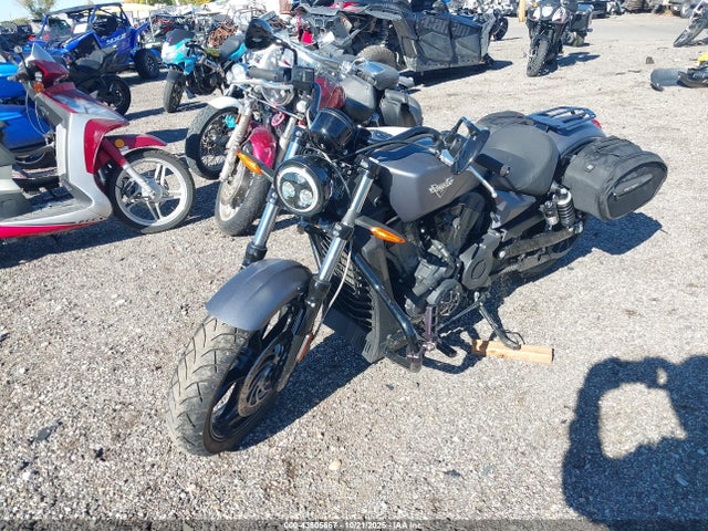 2017 VICTORY MOTORCYCLES OCTANE 5VPFTB002H3001823 Photo 1