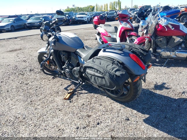2017 VICTORY MOTORCYCLES OCTANE 5VPFTB002H3001823 Photo 2