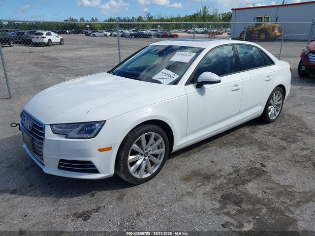 2017 AUDI A4 WAUANAF41HN006665 Photo 1