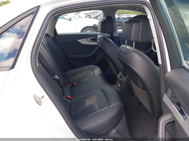 2017 AUDI A4 WAUANAF41HN006665 Photo 7