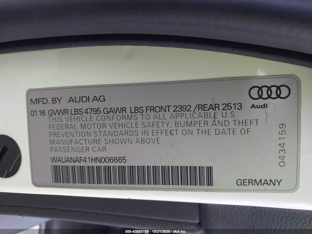 2017 AUDI A4 WAUANAF41HN006665 Photo 8