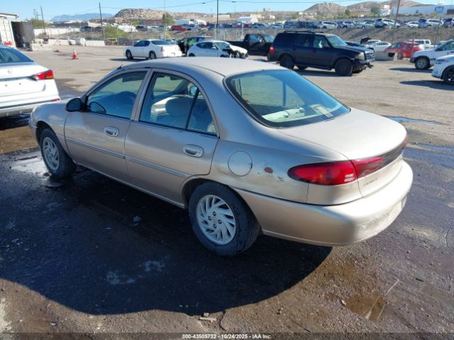 2000 FORD ESCORT 3FAFP13P9YR208934 Photo 2