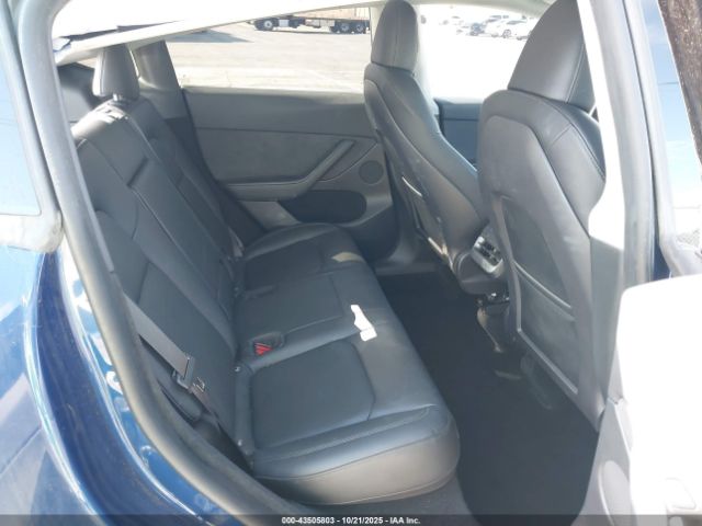2022 TESLA MODEL Y 7SAYGDEE3NA019970 Photo 7