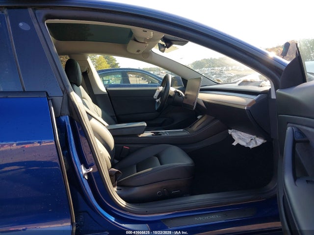 2021 TESLA MODEL 3 5YJ3E1EB9MF848867 Photo 4