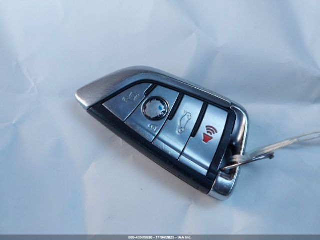 2019 BMW 530I WBAJA7C58KWW17015 Photo 10