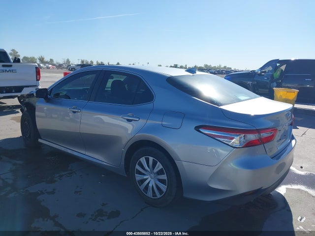 2019 TOYOTA CAMRY HYBRID 4T1B31HK5KU517314 Photo 2