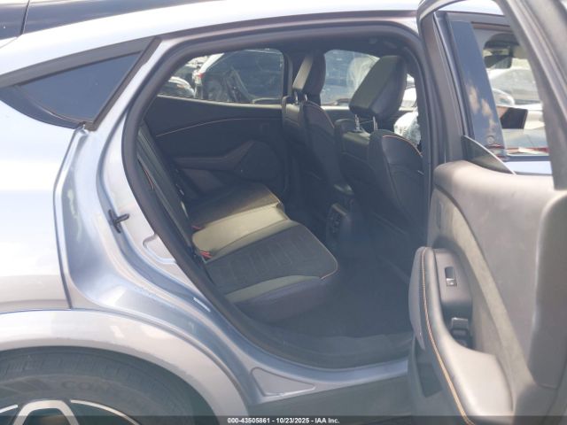 2022 FORD MUSTANG MACH-E 3FMTK4SE7NMA12475 Photo 7