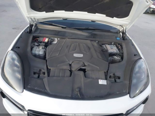 2019 PORSCHE CAYENNE WP1AA2AY0KDA17506 Photo 9
