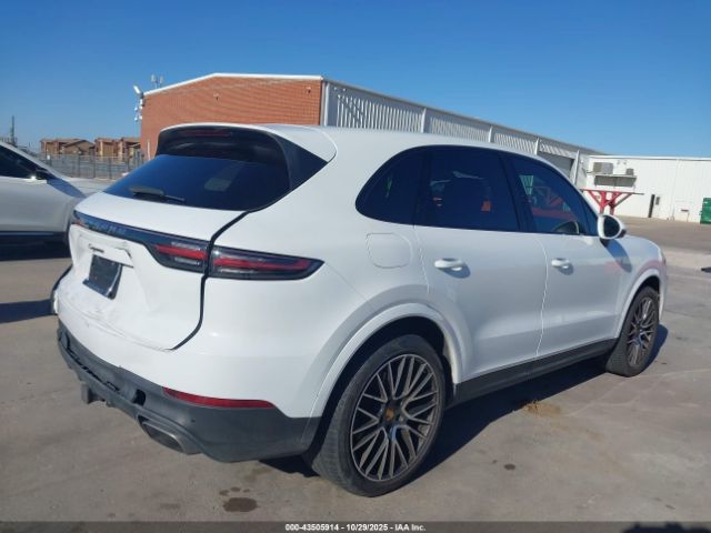 2019 PORSCHE CAYENNE WP1AA2AY0KDA17506 Photo 3