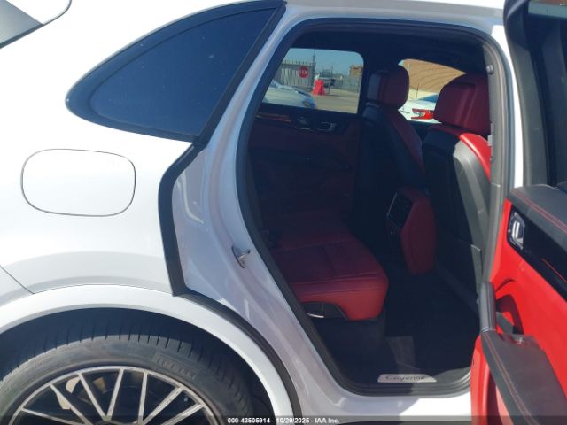 2019 PORSCHE CAYENNE WP1AA2AY0KDA17506 Photo 7