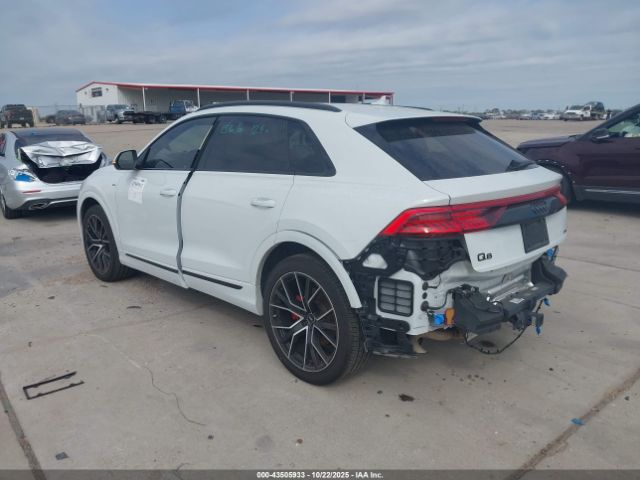 2021 AUDI Q8 WA1FVAF18MD042006 Photo 2