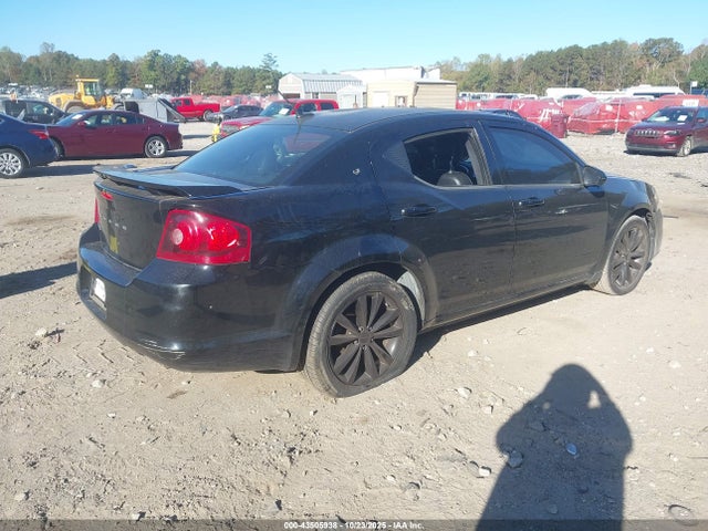 1C3CDZCG4EN176370 Dodge Avenger Sxt