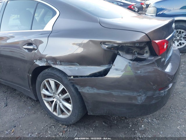 Продажа на аукционе авто 2017 Infiniti Q50 3.0t Premium, vin: JN1EV7AR6HM833788, номер лота: 43506154