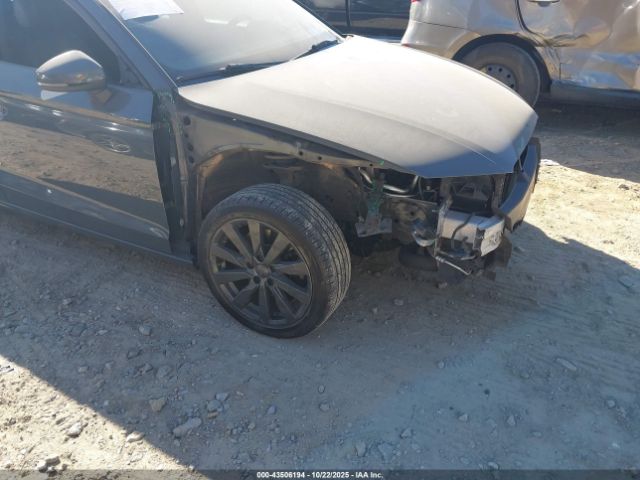 2017 AUDI A3 WAUB8GFF8H1026256 Photo 5