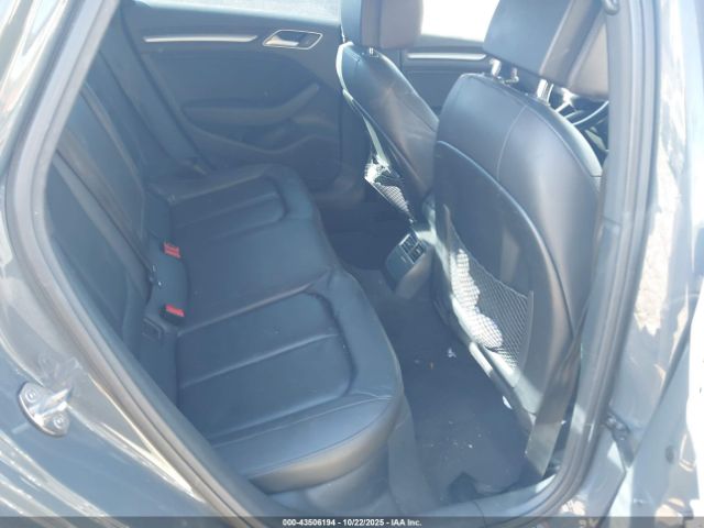 2017 AUDI A3 WAUB8GFF8H1026256 Photo 7