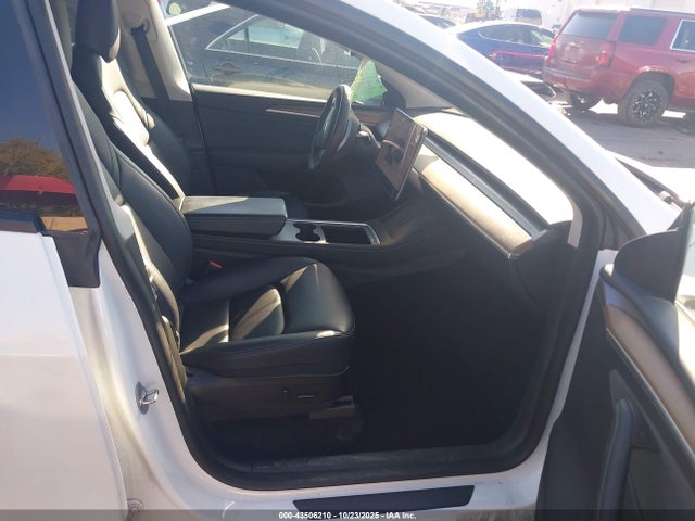 2023 TESLA MODEL Y 7SAYGDEE3PF603839 Photo 4