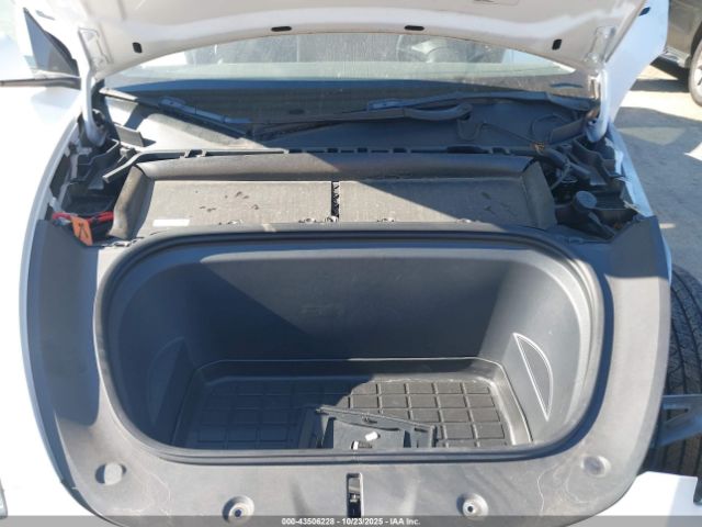 2022 TESLA MODEL Y 7SAYGDEE7NF368293 Photo 9