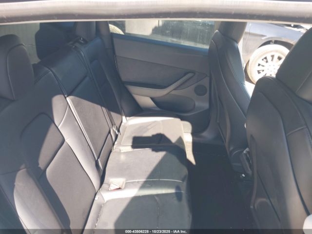 2022 TESLA MODEL Y 7SAYGDEE7NF368293 Photo 7