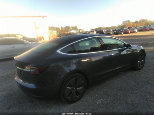 2019 TESLA MODEL 3 5YJ3E1EA1KF353048 Photo 3