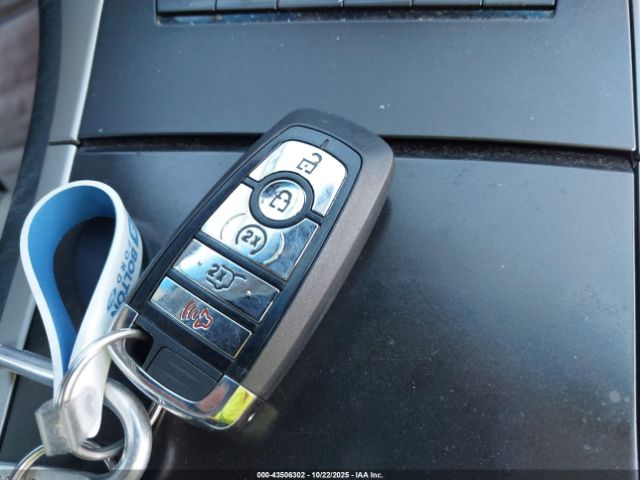 2020 LINCOLN NAUTILUS 2LMPJ8K95LBL02473 Photo 10