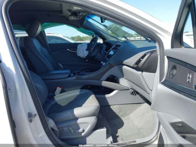 2020 LINCOLN NAUTILUS 2LMPJ8K95LBL02473 Photo 4