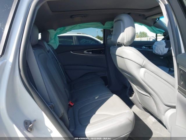 2020 LINCOLN NAUTILUS 2LMPJ8K95LBL02473 Photo 7
