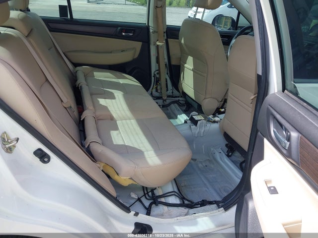 43506318 :رقم المزاد ، 4S3BNBN65G3053157 vin ، 2016 Subaru Legacy 2.5i Limited مزاد بيع