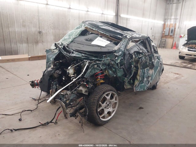 2006 MINI COOPER S WMWRE33586TN27595 Photo 5