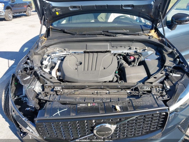 2024 VOLVO XC60 YV4L12RL4R1941779 Photo 9