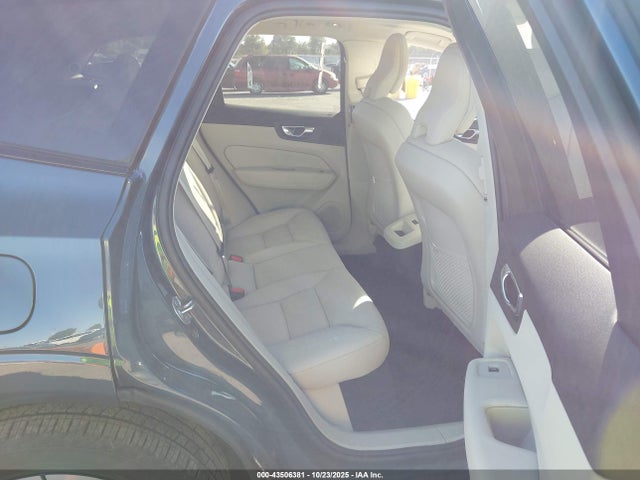 2024 VOLVO XC60 YV4L12RL4R1941779 Photo 7