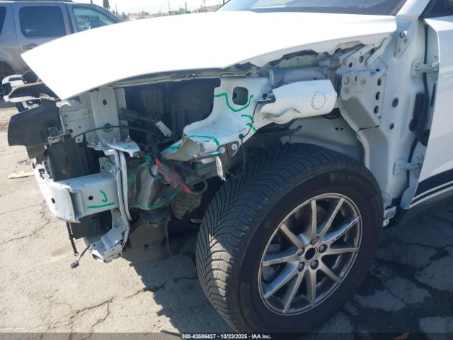 2019 JAGUAR E-PACE SADFK2FX5K1Z63563 Photo 5