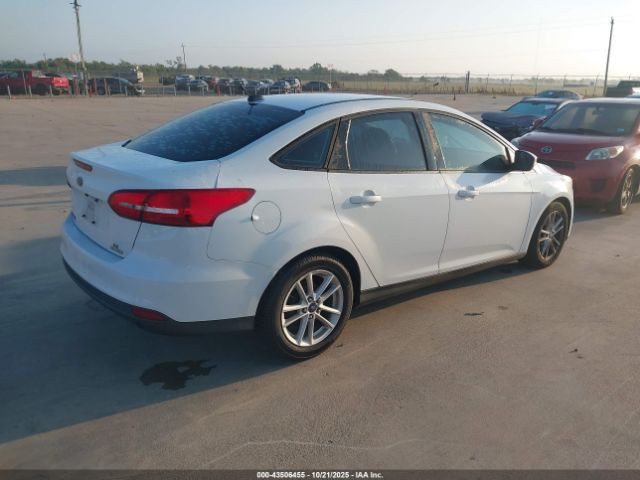 2015 FORD FOCUS 1FADP3F24FL381873 Photo 3