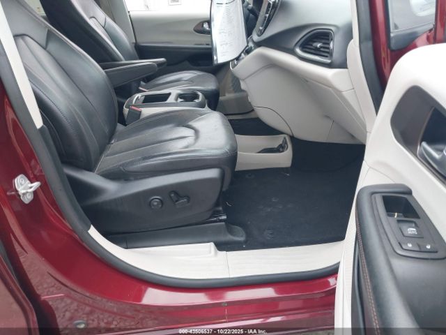 2018 CHRYSLER PACIFICA 2C4RC1EG4JR289613 Photo 4