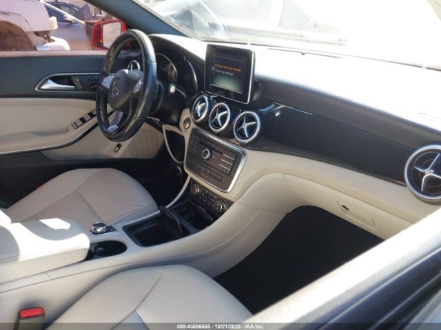 2015 MERCEDES-BENZ CLA 250 WDDSJ4EB4FN247403 Photo 4