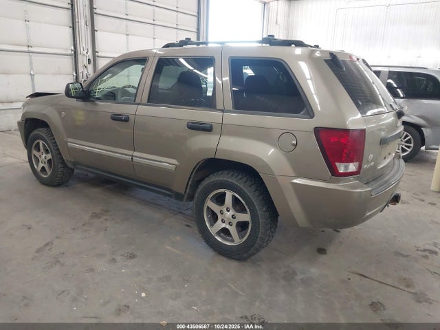 2005 JEEP GRAND CHEROKEE 1J4HR48N45C697611 Photo 2