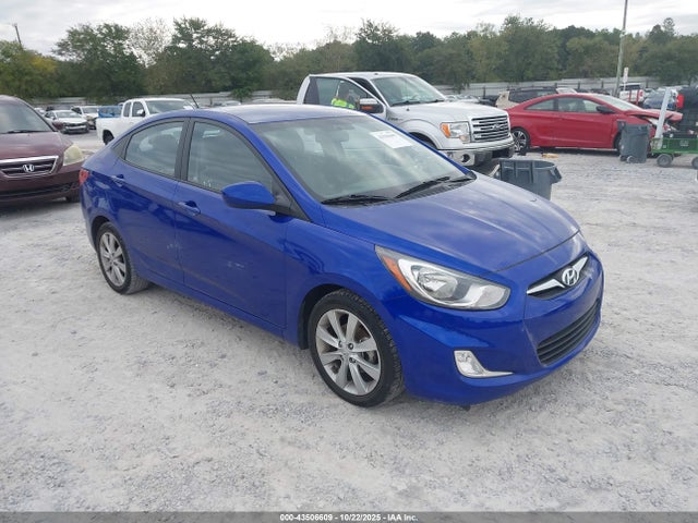 2013 HYUNDAI ACCENT KMHCU4AE1DU453668