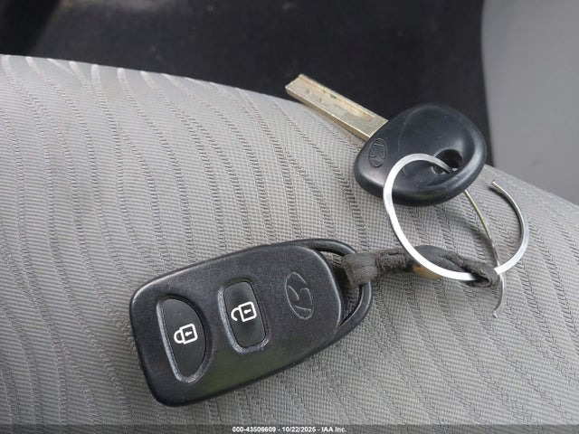 2013 HYUNDAI ACCENT KMHCU4AE1DU453668 Photo 10