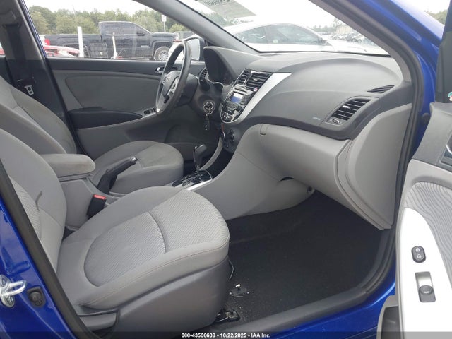 2013 HYUNDAI ACCENT KMHCU4AE1DU453668 Photo 4