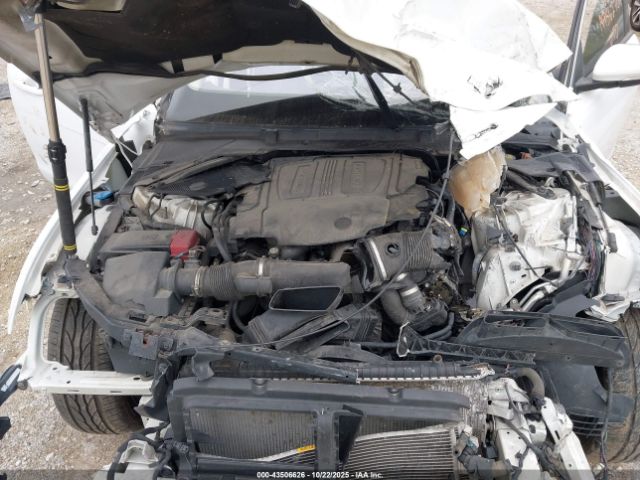 2017 JAGUAR XE SAJAJ4BV6HA956270 Photo 9