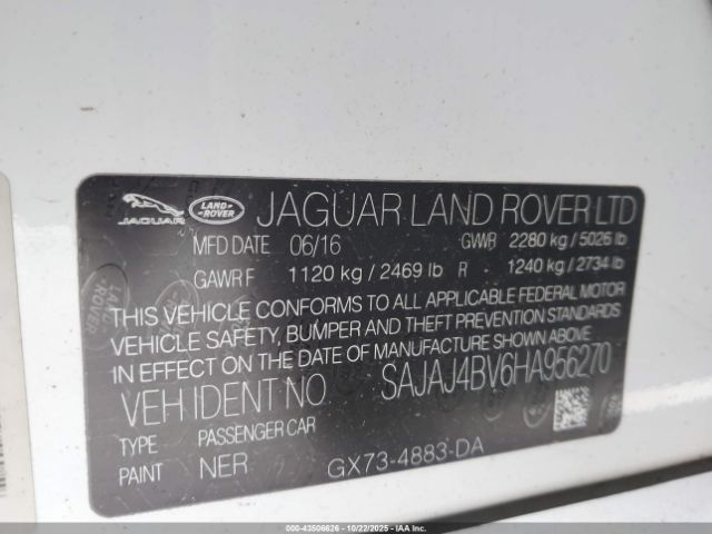 2017 JAGUAR XE SAJAJ4BV6HA956270 Photo 8